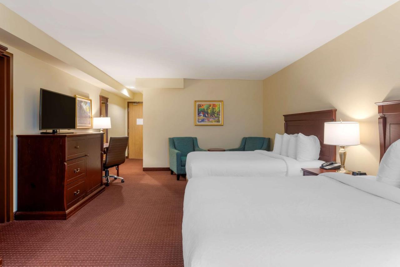 Best Western Plus Fredericton Hotel & Suites Exteriér fotografie
