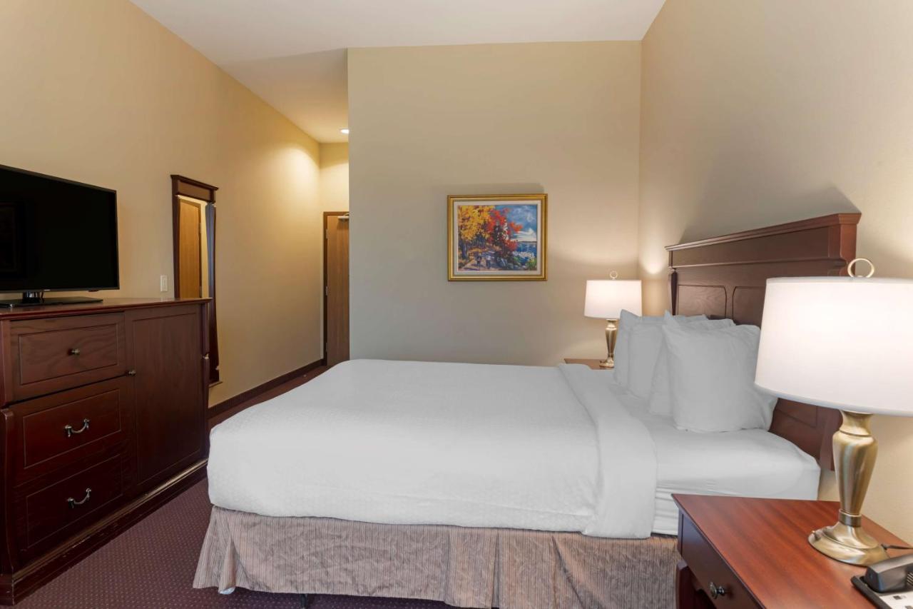 Best Western Plus Fredericton Hotel & Suites Exteriér fotografie
